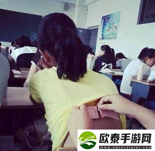 班长上课忘记戴罩子怎么办