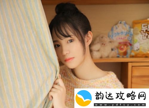 白洁公交车被挺进体内H欲望都市迷离夜，网友：刺激心跳，道德沦丧的边缘试探！