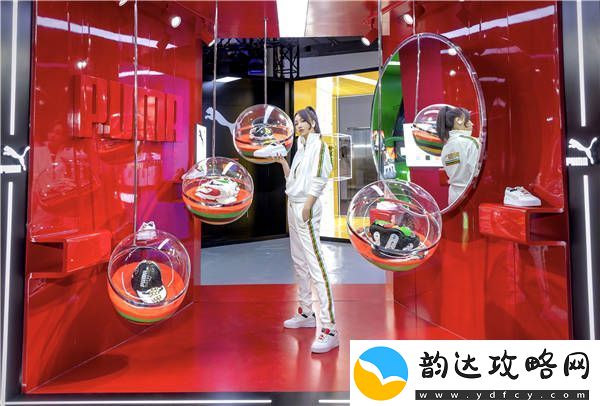 潮流DJ空降魔都彰显时尚态度