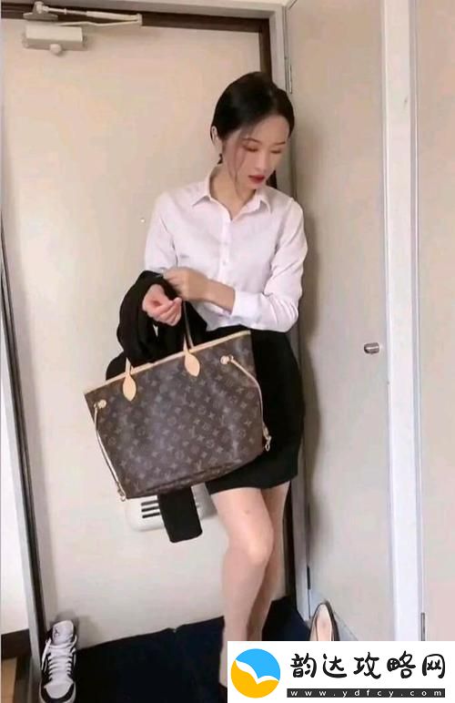 “老板娘‘常客’现象