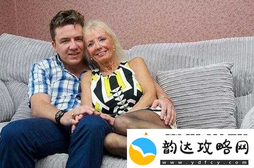 欧美老妇那极具特色的毛茸茸二毛引发的别样故事