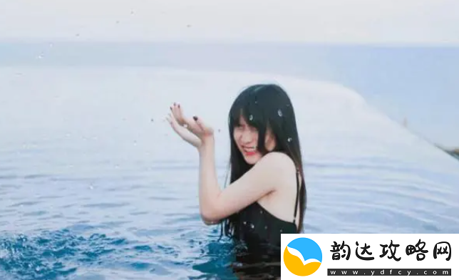维修工人的绝遇惊掉工具包