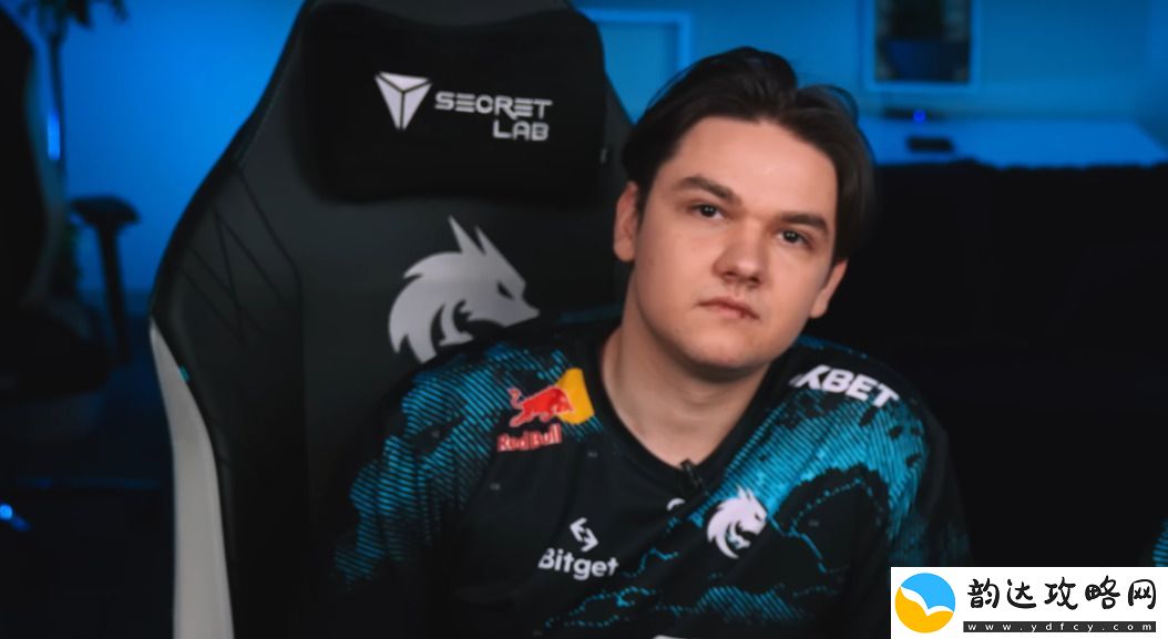 Yatoro解释了为什么他玩Dota