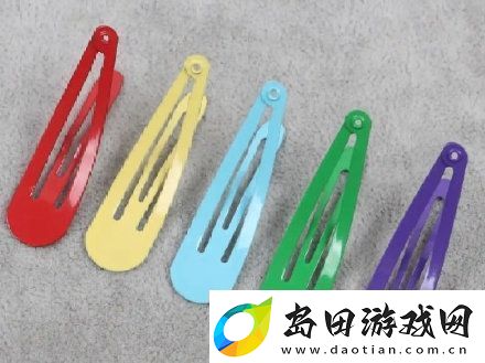 巴黎世家新品发卡谁在买