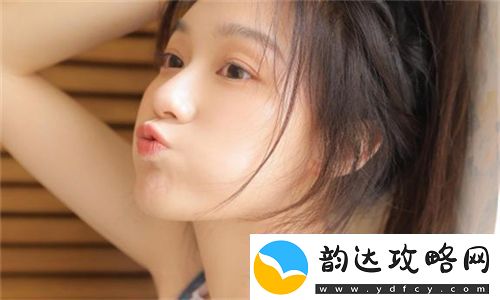 嘴唇美国1990小樱桃色彩鲜艳让无数网友心动不已！