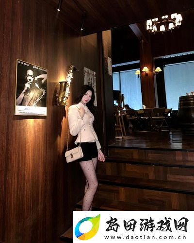 爽⋯躁多水⋯快⋯深点快斗，网友：人生如戏，快意江湖不讲究！